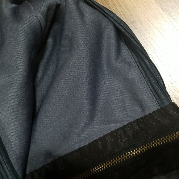 DAISY Body Con Blue Ruched Dress Full Zip Front Dress with Black Trim - Picture 10 of 16